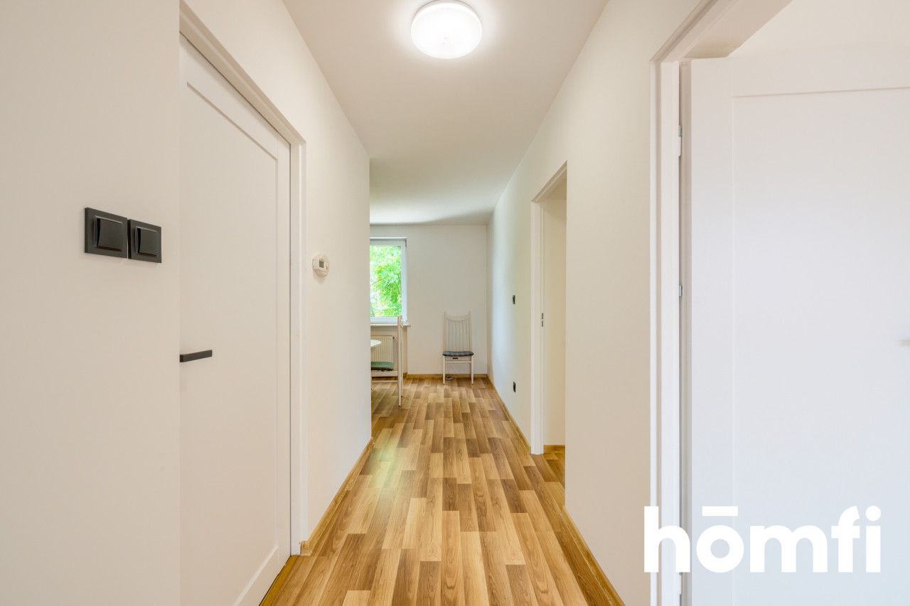 Nieruchomość / Dom / 3 Mieszkania w jednym - Dom - Sprzedaż - Oławski, Oława