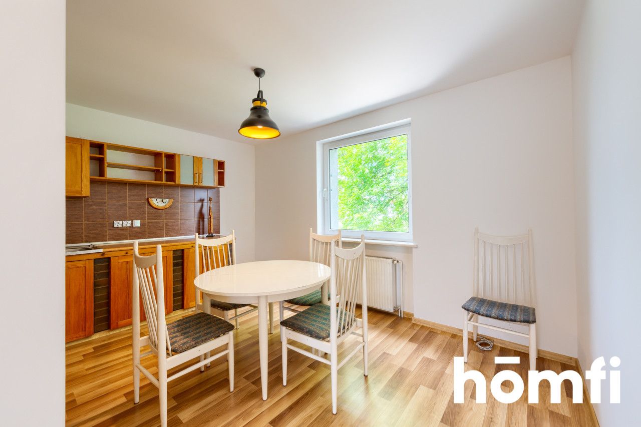 Nieruchomość / Dom / 3 Mieszkania w jednym - Dom - Sprzedaż - Oławski, Oława