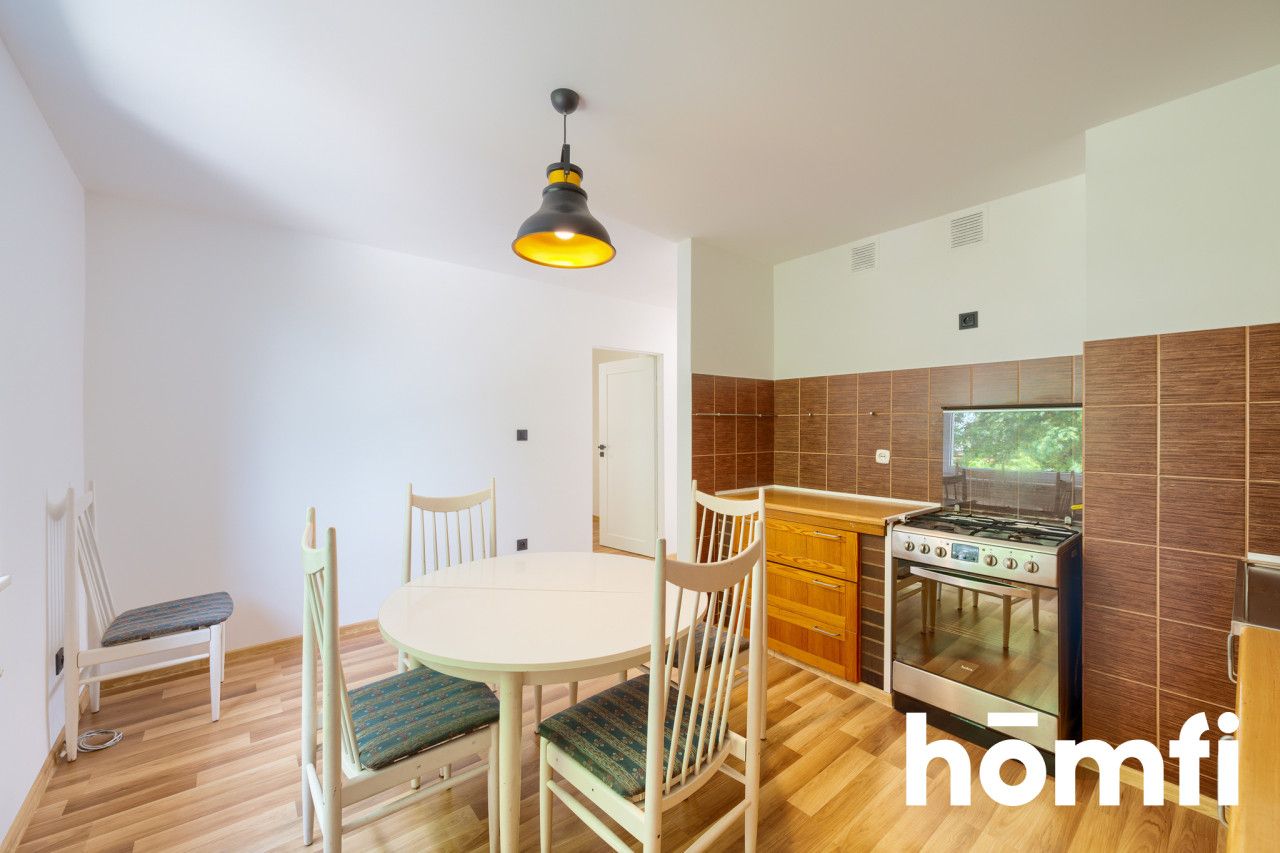 Nieruchomość / Dom / 3 Mieszkania w jednym - Dom - Sprzedaż - Oławski, Oława