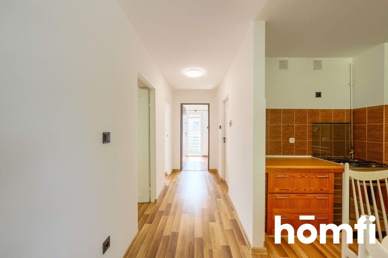 Nieruchomość / Dom / 3 Mieszkania w jednym - Dom - Sprzedaż - Oławski, Oława