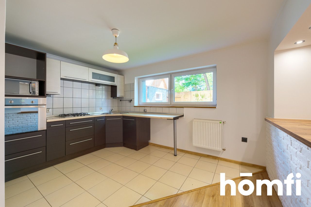 Nieruchomość / Dom / 3 Mieszkania w jednym - Dom - Sprzedaż - Oławski, Oława