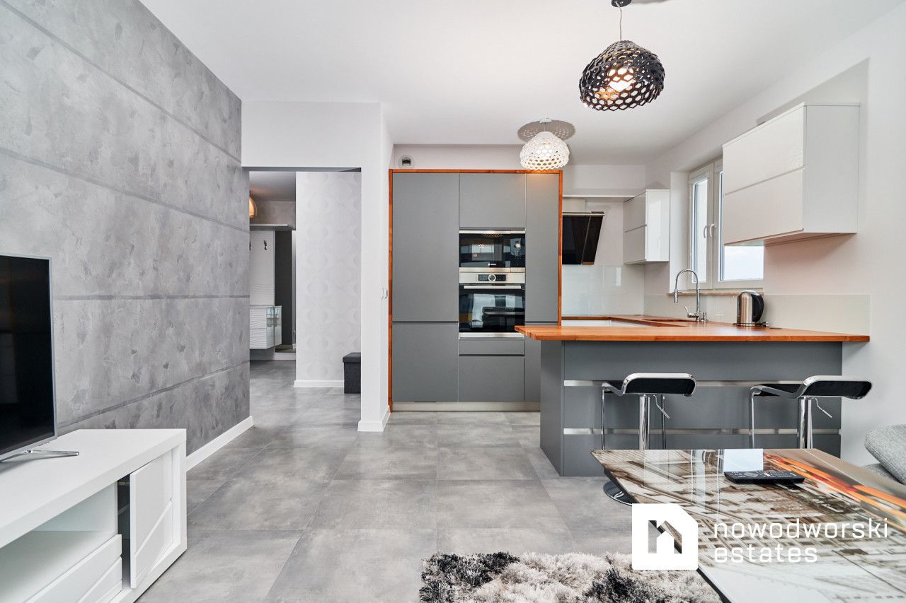 3-pokojowy apartament 15te piętro ul. Jesionowa - Mieszkanie - Wynajem - Wrocław, Krzyki / Tarnogaj