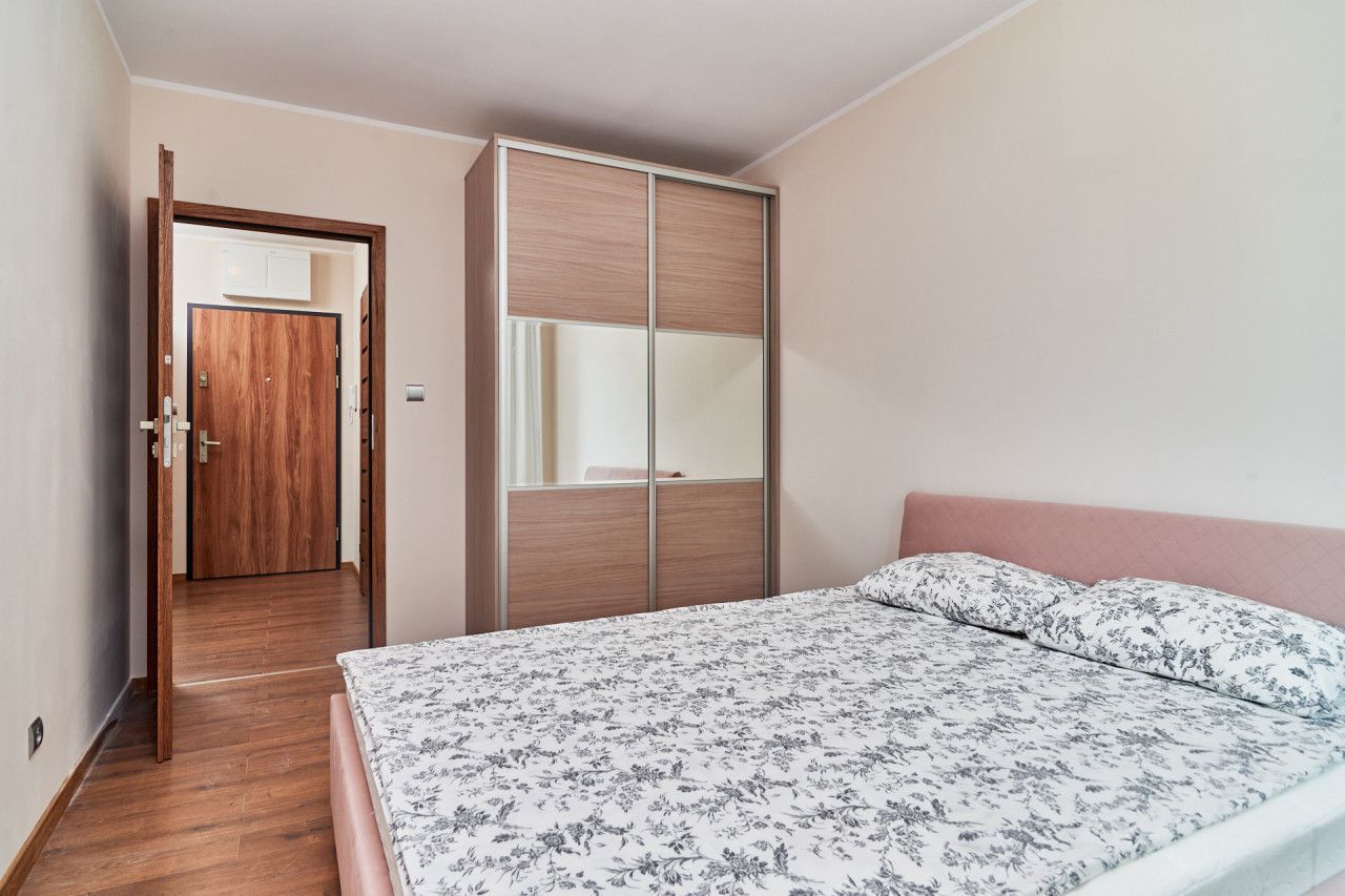 Mieszkanie 2-pokojowe z parkingiem w centrum- pl. Bema - Mieszkanie - Wynajem - Wrocław, Śródmieście