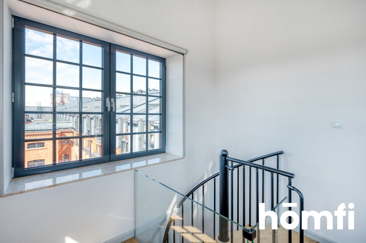 Przestronny penthouse z wieżą w centrum Łodzi - Mieszkanie - Sprzedaż - Łódź, Śródmieście