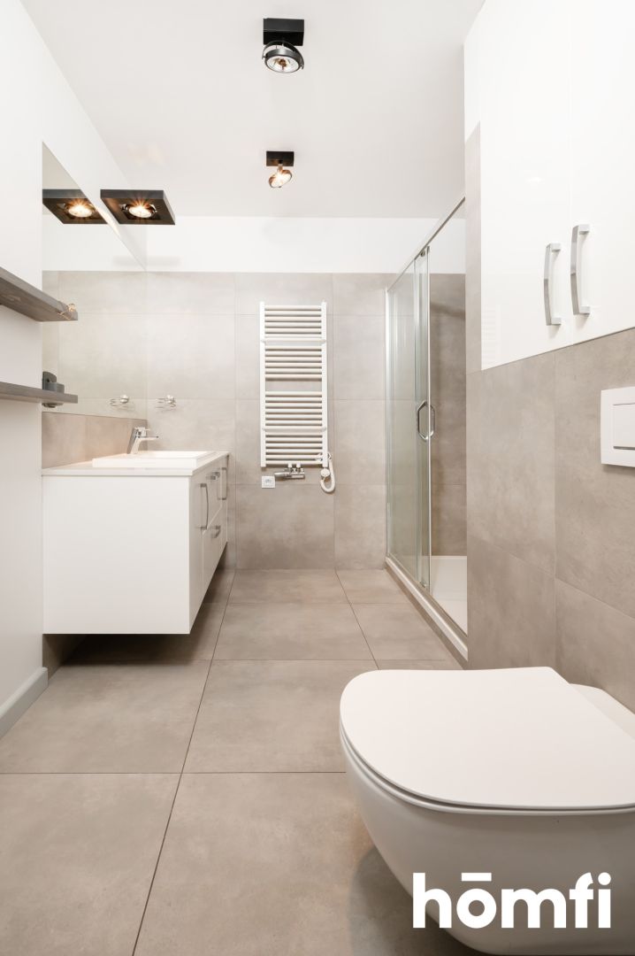 Przestronny penthouse z wieżą w centrum Łodzi - Mieszkanie - Sprzedaż - Łódź, Śródmieście