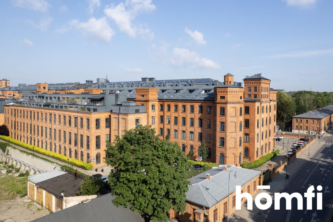 Przestronny penthouse z wieżą w centrum Łodzi - Mieszkanie - Sprzedaż - Łódź, Śródmieście