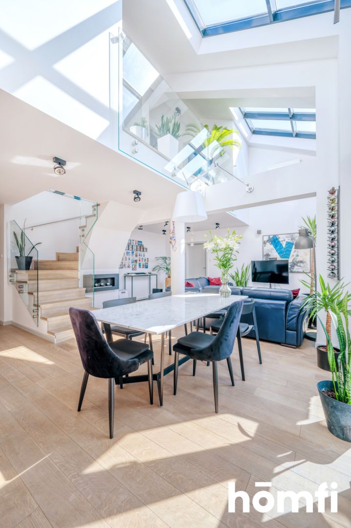 Przestronny penthouse z wieżą w centrum Łodzi - Mieszkanie - Sprzedaż - Łódź, Śródmieście