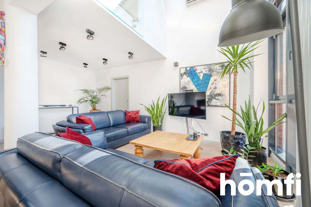 Przestronny penthouse z wieżą w centrum Łodzi - Mieszkanie - Sprzedaż - Łódź, Śródmieście