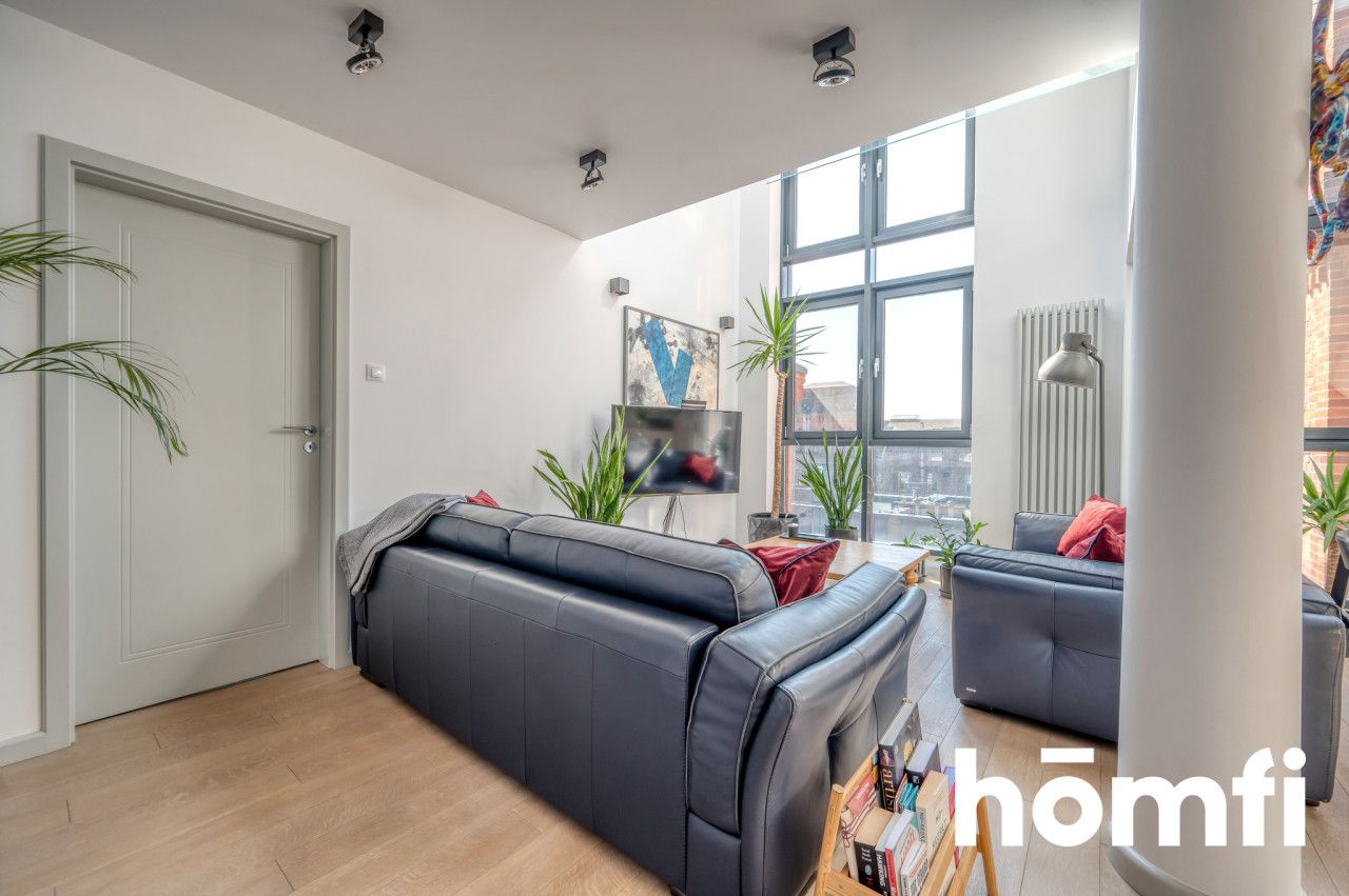 Przestronny penthouse z wieżą w centrum Łodzi - Mieszkanie - Sprzedaż - Łódź, Śródmieście