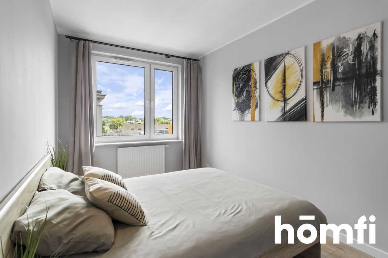 Mieszkanie z miejscem postojowym i komórką - Mieszkanie - Wynajem - Radom, Śródmieście