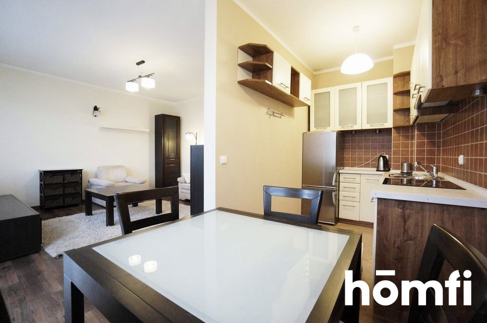 Przestronne studio z oddzielną kuchnią ul. Radzikowskiego - Mieszkanie - Wynajem - Kraków, Krowodrza / Bronowice