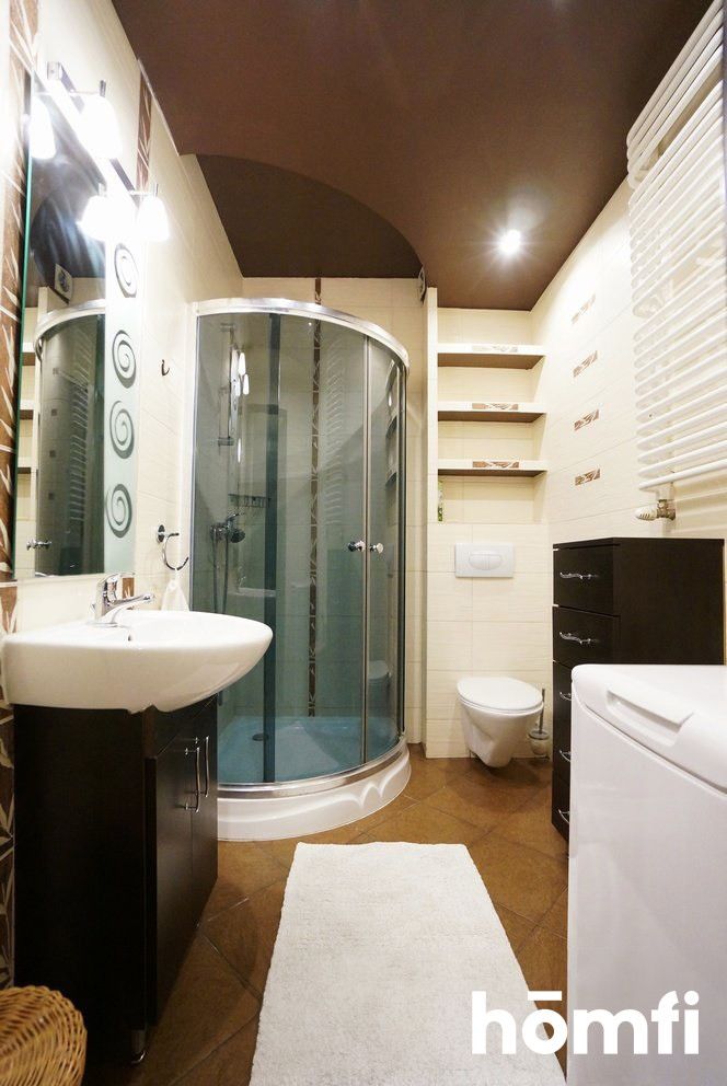 Przestronne studio z oddzielną kuchnią ul. Radzikowskiego - Mieszkanie - Wynajem - Kraków, Krowodrza / Bronowice