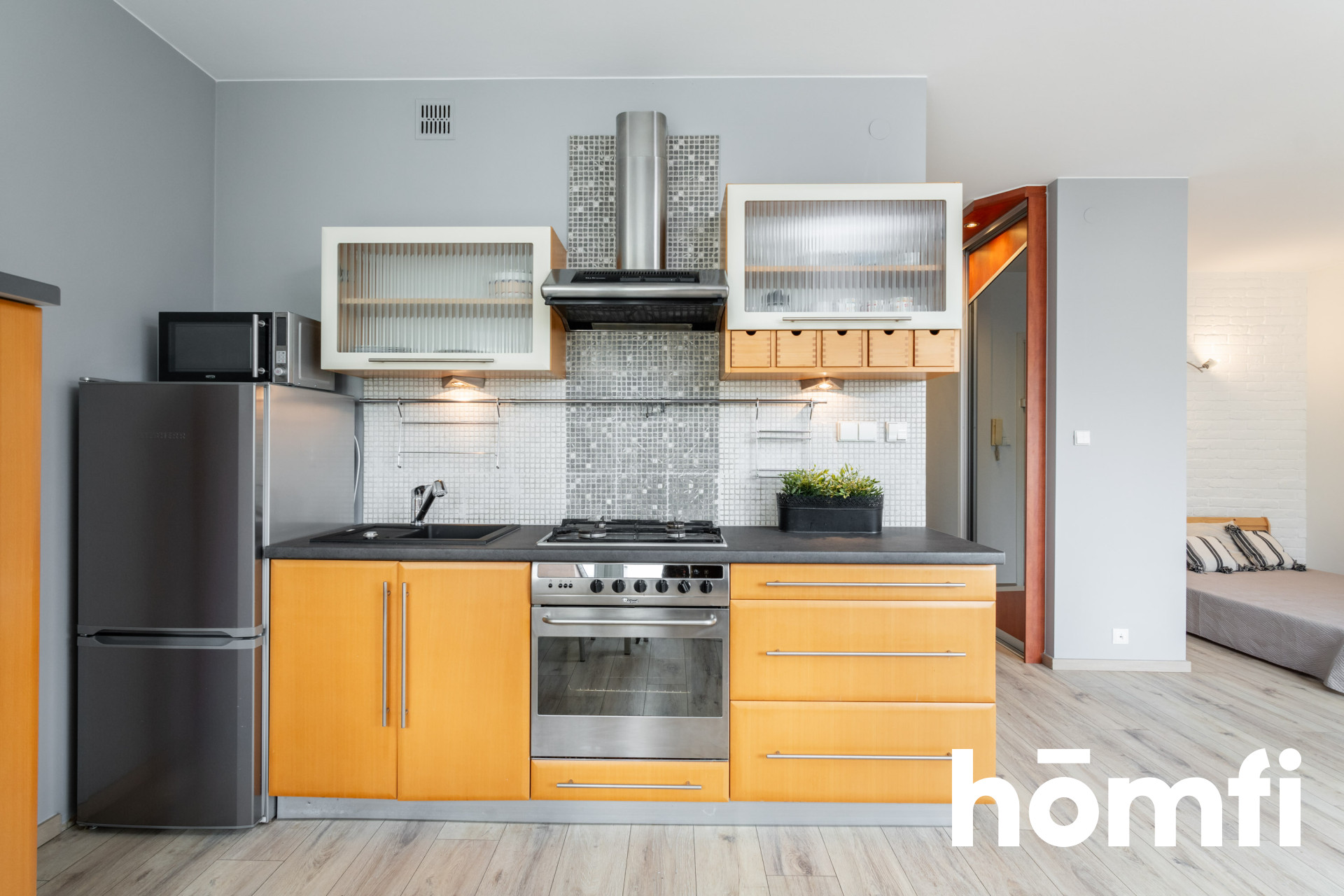 Słoneczna kawalerka z miejscem parkingowym - Mieszkanie - Wynajem - Warszawa, Ochota / Szczęśliwice