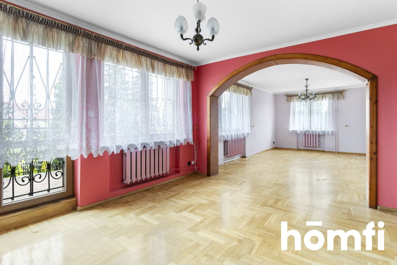 House in a Quiet and Peaceful Area - Dąbrowa Estate - Дім - Продаж - Kielce, os. Na Stoku