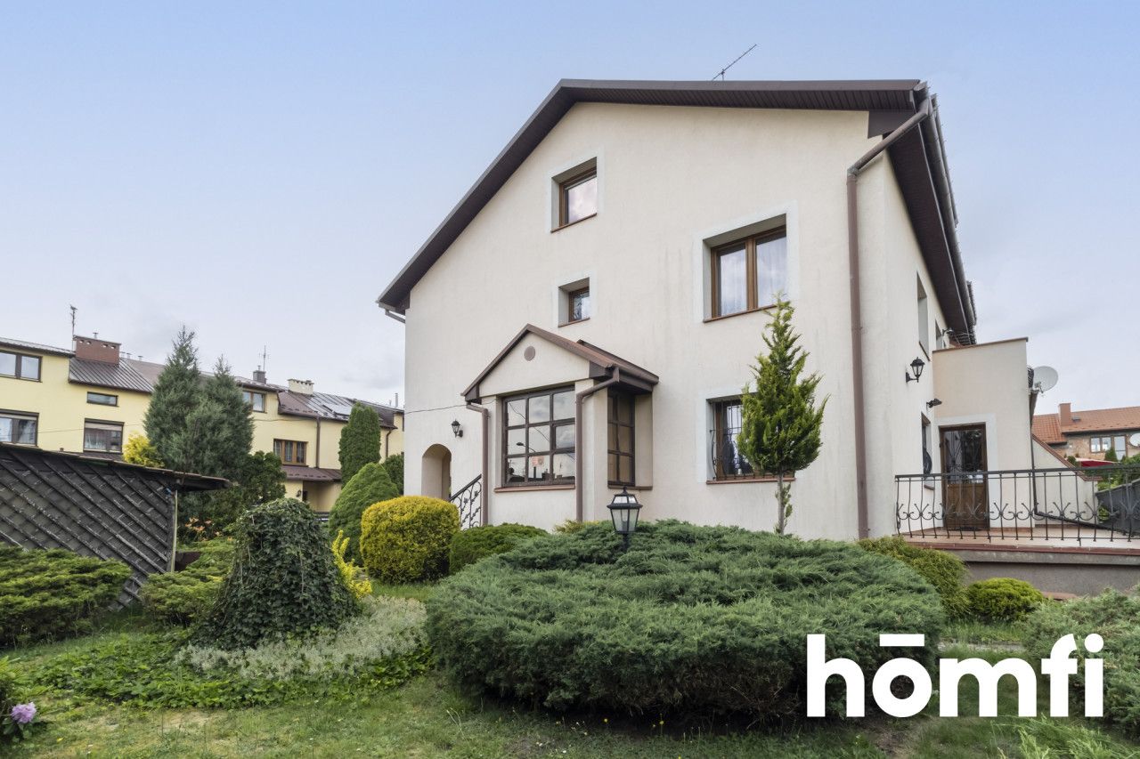 House in a Quiet and Peaceful Area - Dąbrowa Estate - Дім - Продаж - Kielce, os. Na Stoku
