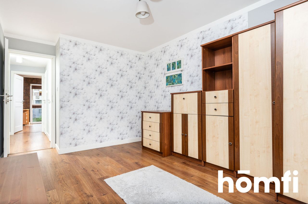 Trzy niezależne pokoje do wejścia - Mieszkanie - Sprzedaż - Kraków, Nowa Huta