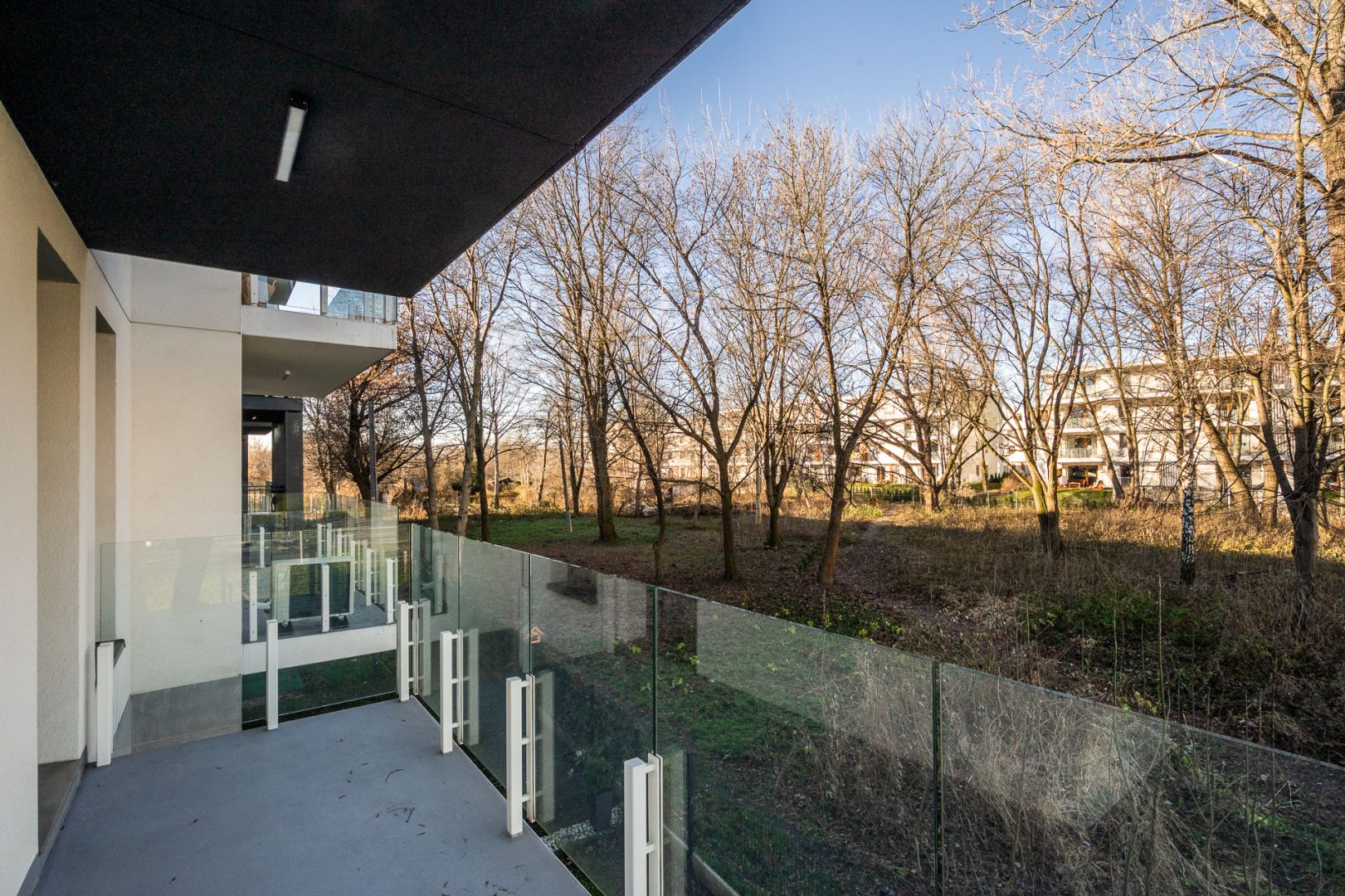 Zupełnie nowe trzypokojowe mieszkanie przy Alei Pokoju 52 - Mieszkanie - Wynajem - Kraków, Śródmieście / Grzegórzki