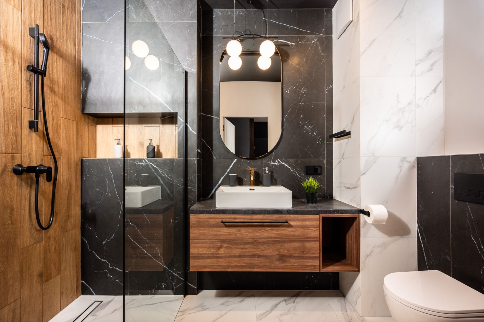 Zupełnie nowe trzypokojowe mieszkanie przy Alei Pokoju 52 - Mieszkanie - Wynajem - Kraków, Śródmieście / Grzegórzki