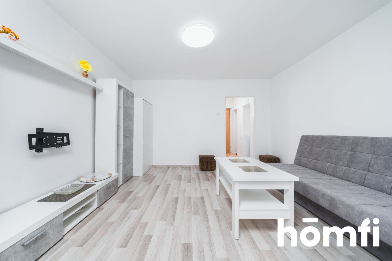 Przestronna kawalerka - Mieszkanie - Wynajem - Kraków, Nowa Huta / Wzgórza Krzesławickie