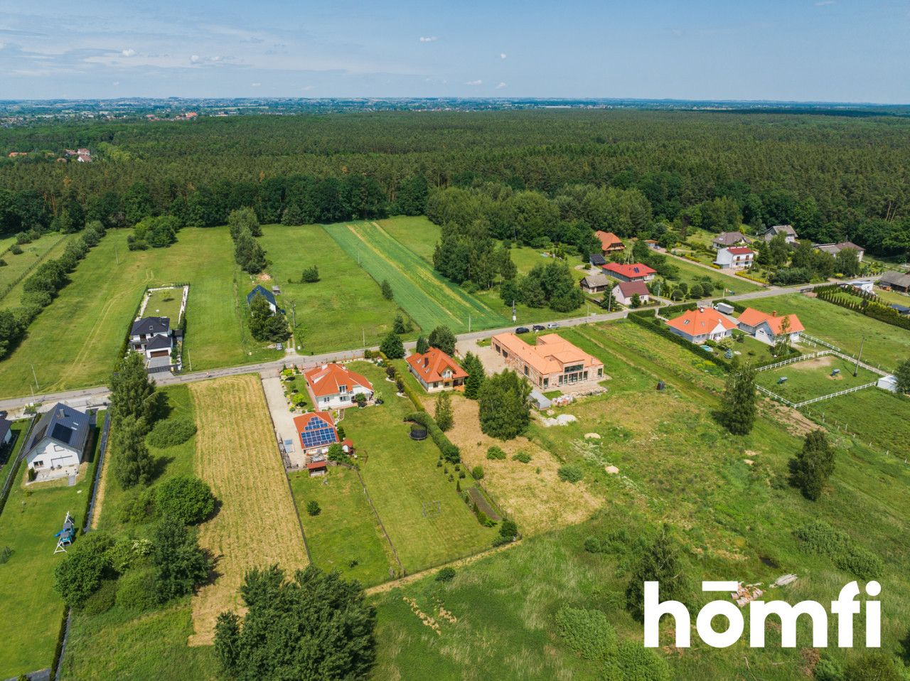 HOUSE IN QUIET AND GREEN | 5 ROOMS | WARDROBE | GARAGE | PLOT 18 AR | BY THE NIEPOŁOMICE FOREST | STANIĄTKI MUNICIPALITY NIEPOŁOMICE - House - Sale - Wielicki, Niepołomice / Staniątki