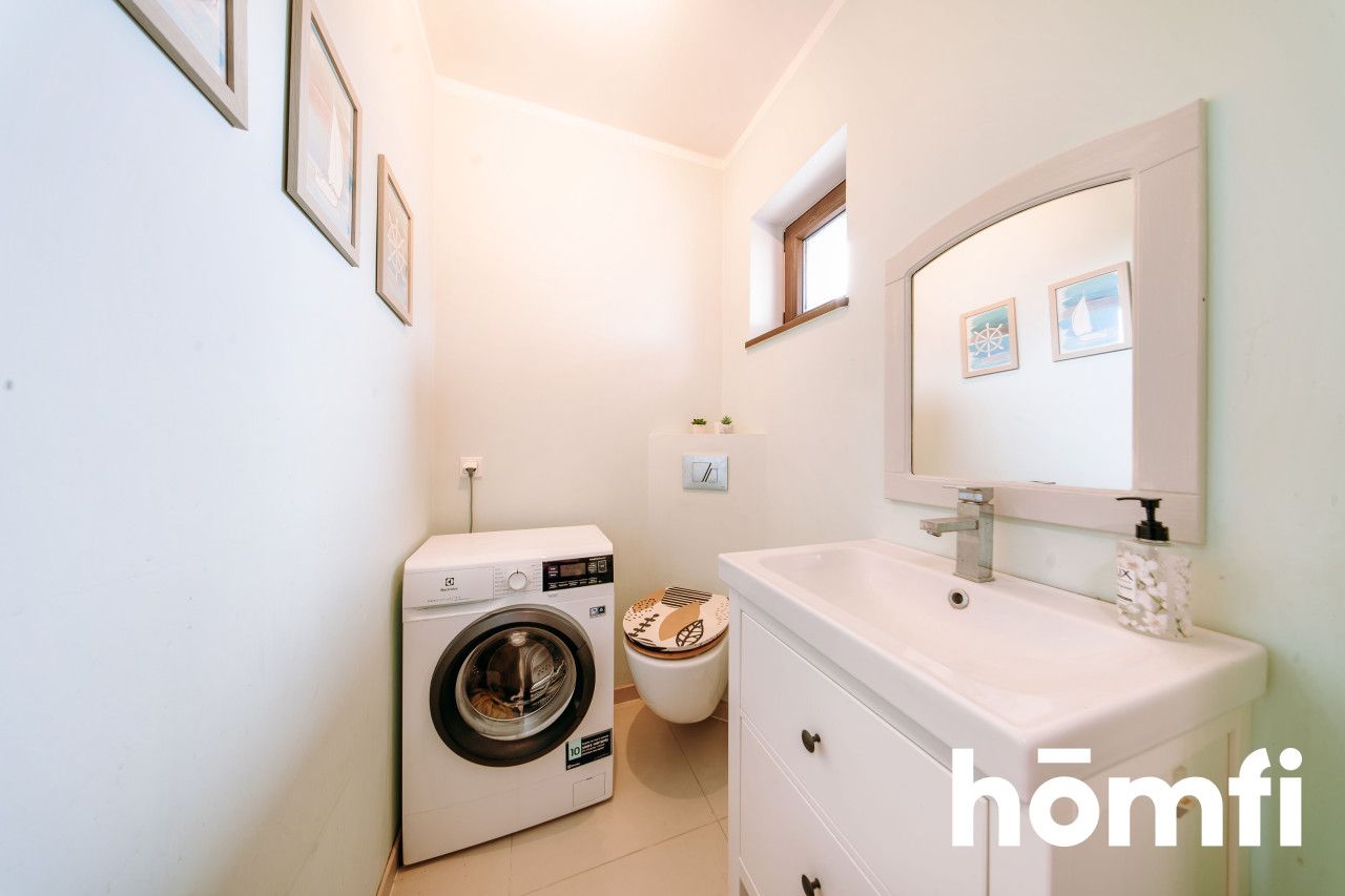 Dom zlokalizowany jest w cichej i spokojnej części Osieka nad Wisłą. - Dom - Sprzedaż - Toruński, Obrowo / Osiek nad Wisłą