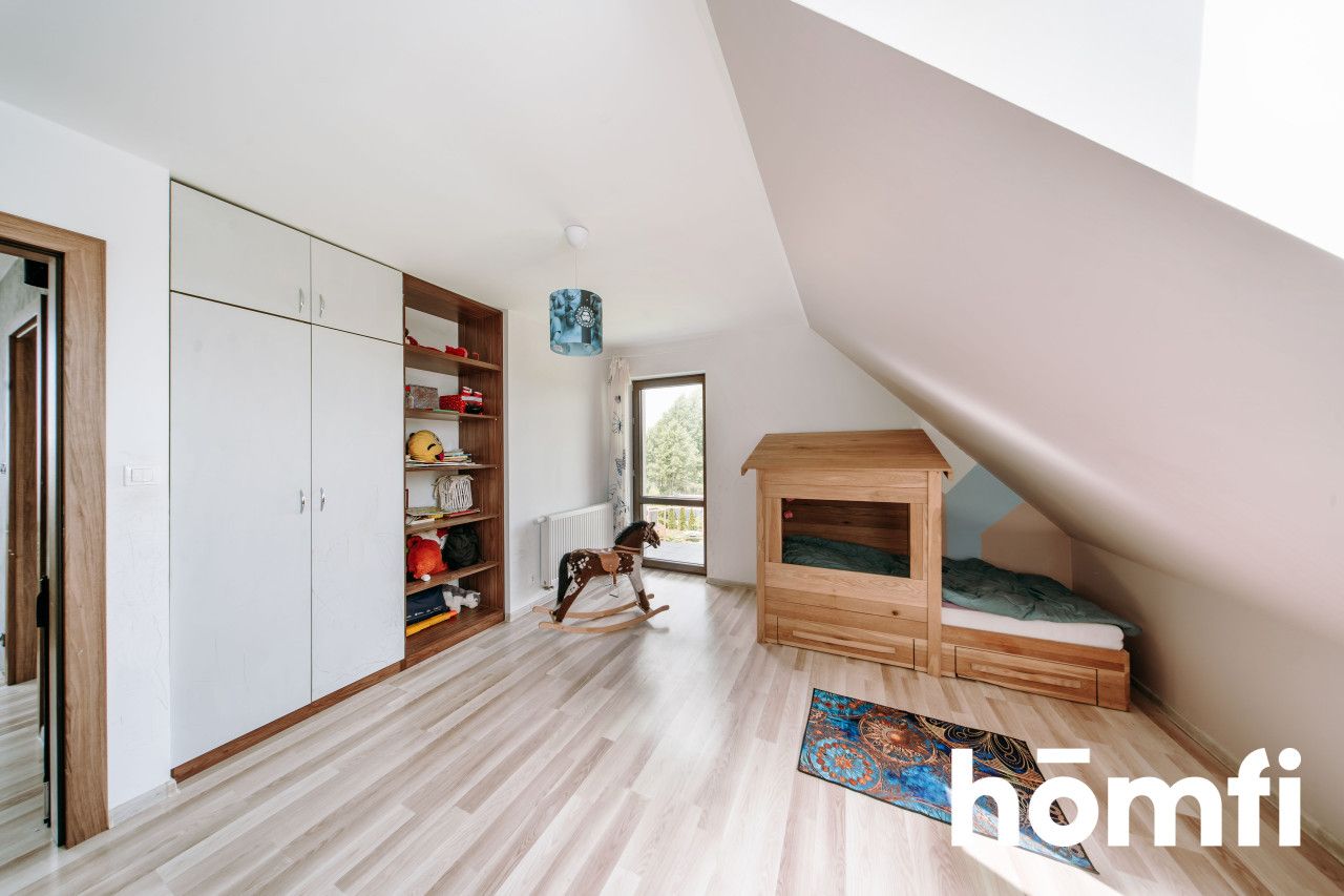 Dom zlokalizowany jest w cichej i spokojnej części Osieka nad Wisłą. - Dom - Sprzedaż - Toruński, Obrowo / Osiek nad Wisłą