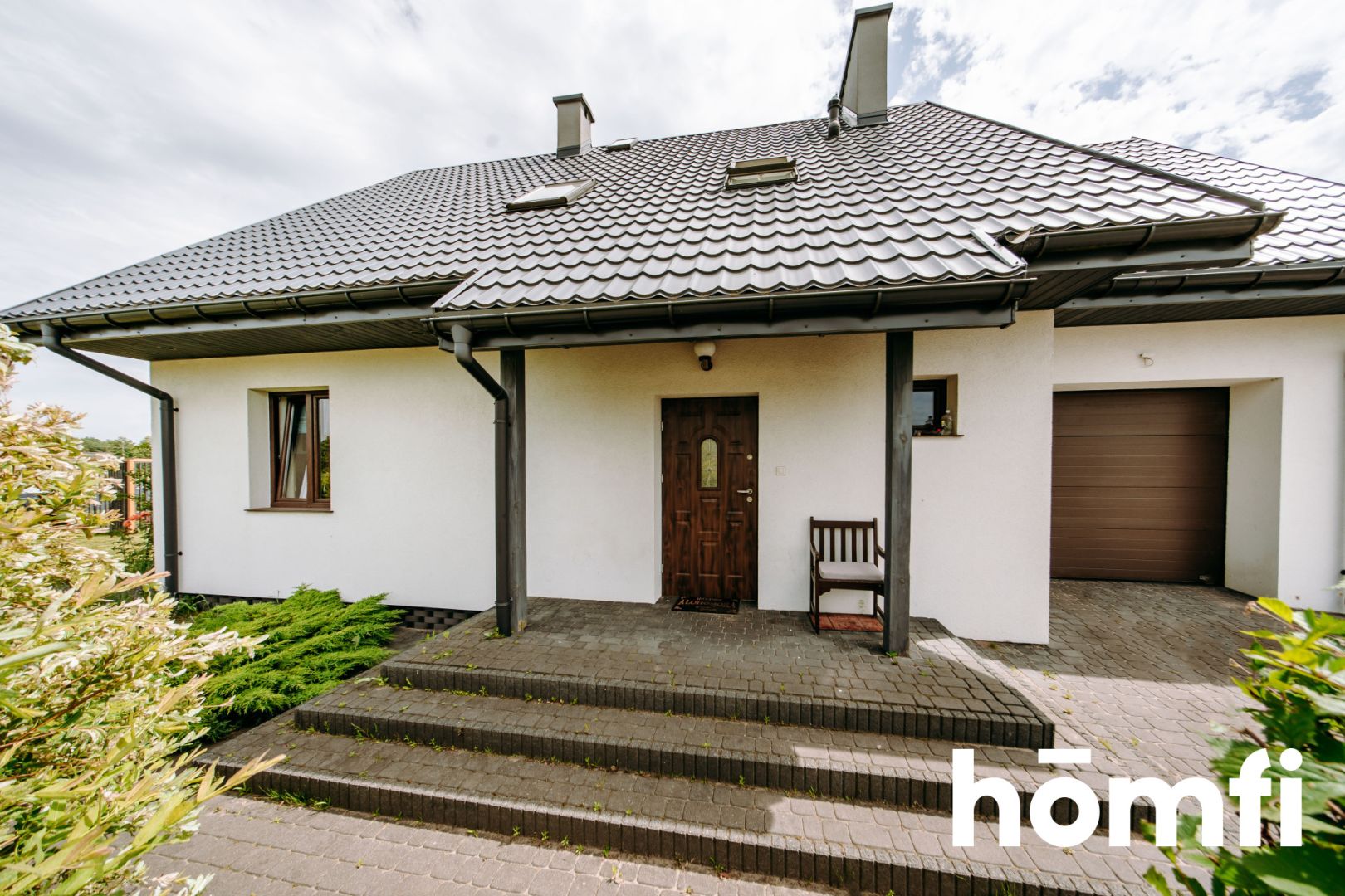 Dom zlokalizowany jest w cichej i spokojnej części Osieka nad Wisłą. - Dom - Sprzedaż - Toruński, Obrowo / Osiek nad Wisłą