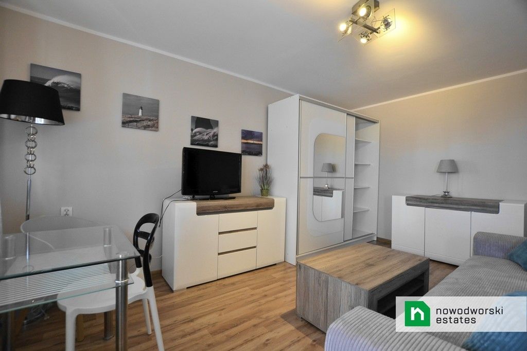 Luxury SINGLE ROOM for rent Apartment Rent Gliwice, Śródmieście