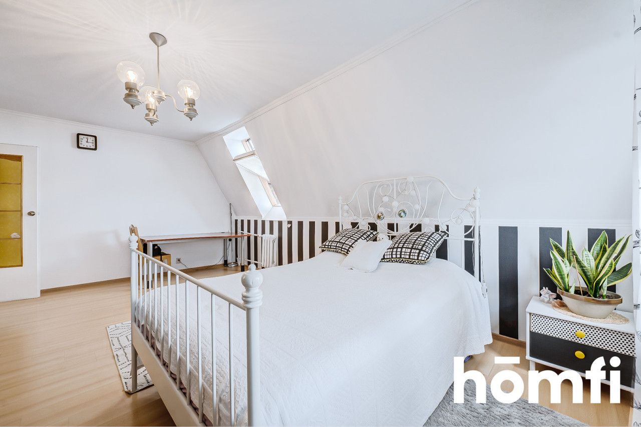 Przestronne i w pełni rozkładowe mieszkanie na najwyższym piętrze bloku - Mieszkanie - Sprzedaż - Radom, Borki