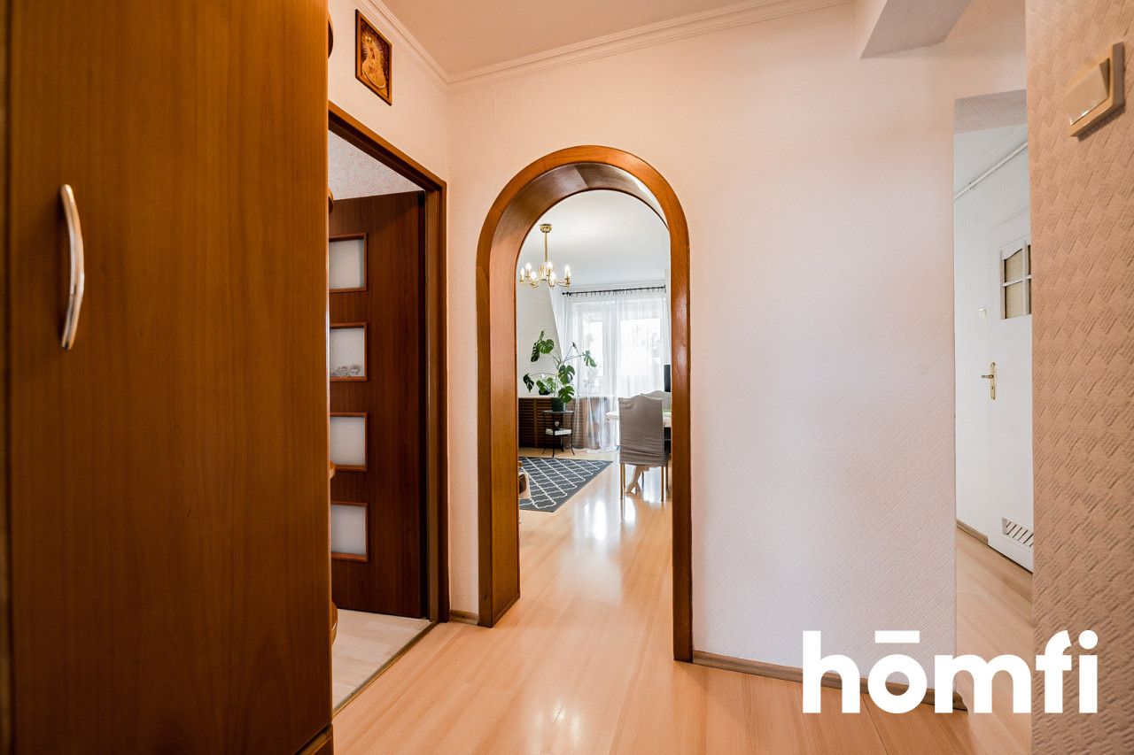 Przestronne i w pełni rozkładowe mieszkanie na najwyższym piętrze bloku - Mieszkanie - Sprzedaż - Radom, Borki