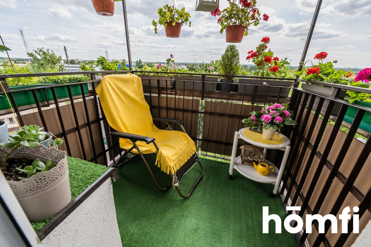 Przestronne i w pełni rozkładowe mieszkanie na najwyższym piętrze bloku - Mieszkanie - Sprzedaż - Radom, Borki