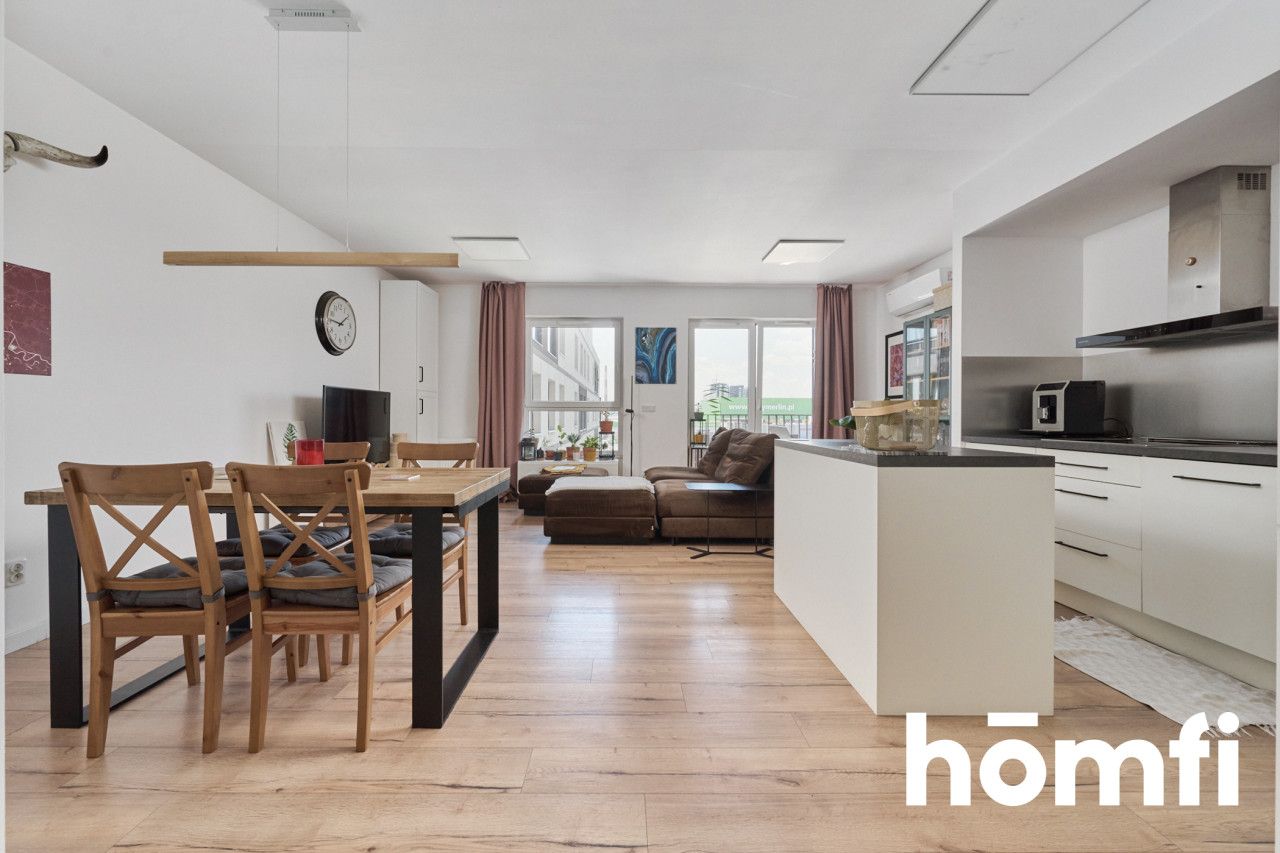 3-pokojowe mieszkanie 70m2 + 2x garaż i komórka - ul. Krakowska - Mieszkanie - Sprzedaż - Wrocław, Krzyki