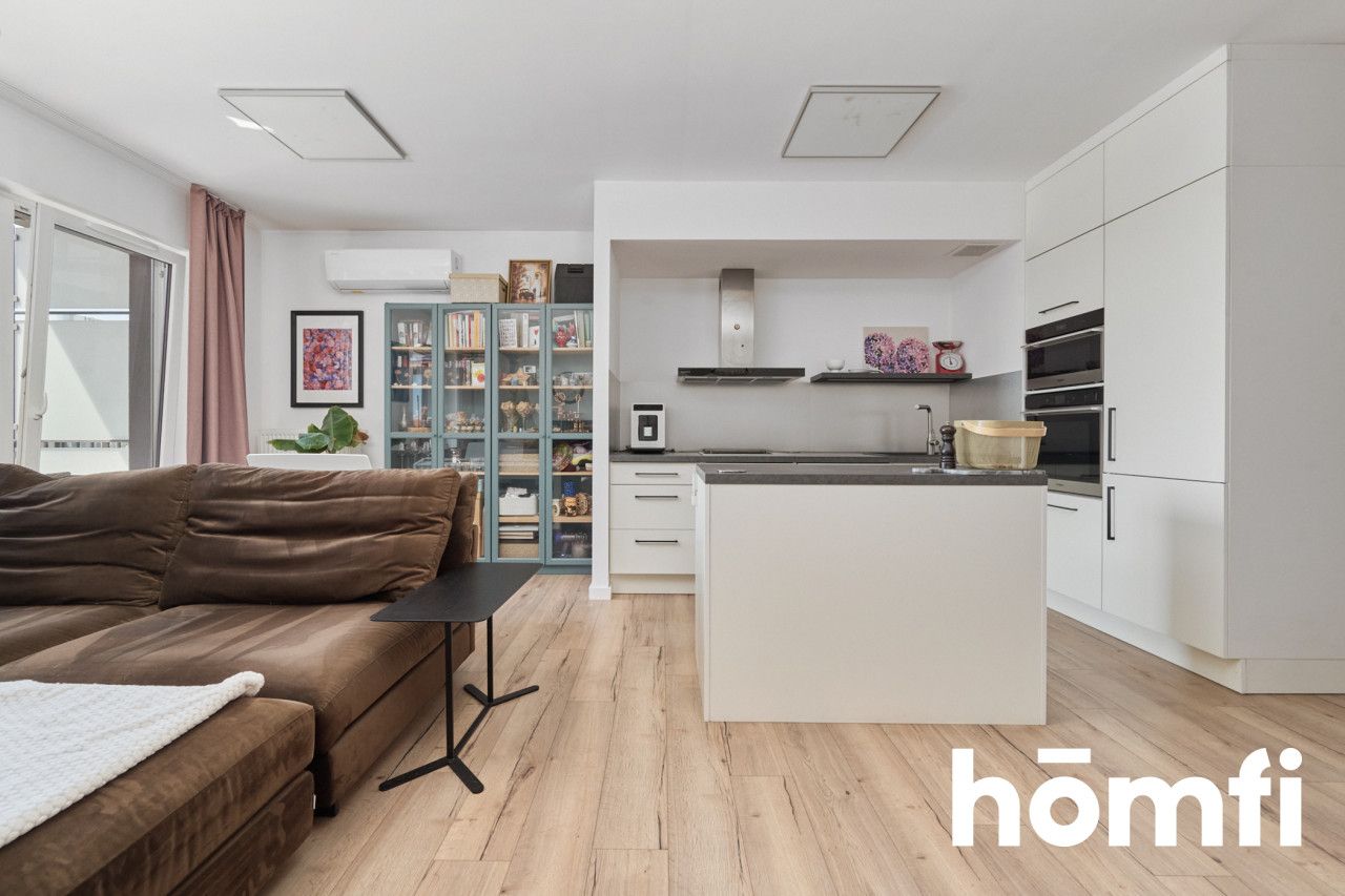 3-pokojowe mieszkanie 70m2 + 2x garaż i komórka - ul. Krakowska - Mieszkanie - Sprzedaż - Wrocław, Krzyki