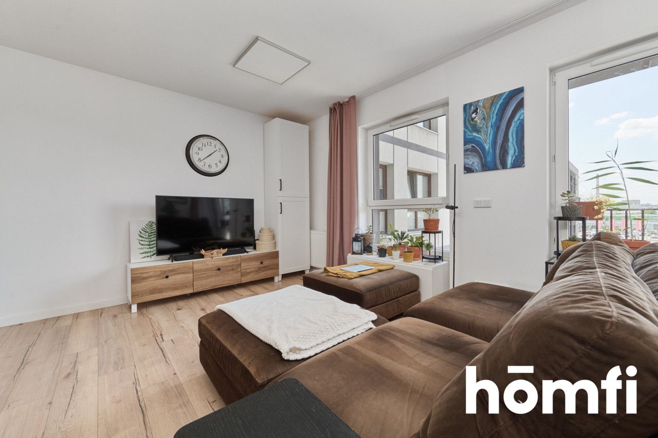 3-pokojowe mieszkanie 70m2 + 2x garaż i komórka - ul. Krakowska - Mieszkanie - Sprzedaż - Wrocław, Krzyki