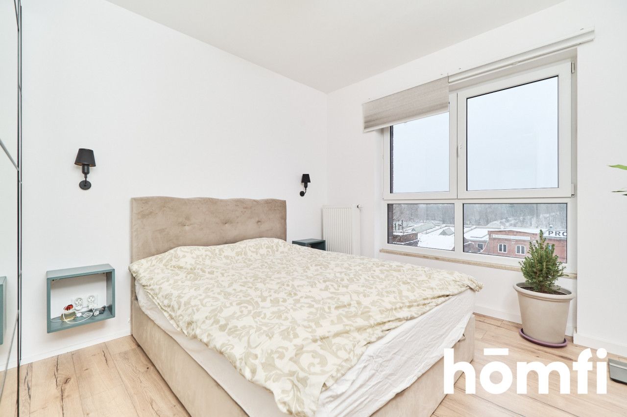 3-pokojowe mieszkanie 70m2 + 2x garaż i komórka - ul. Krakowska - Mieszkanie - Sprzedaż - Wrocław, Krzyki