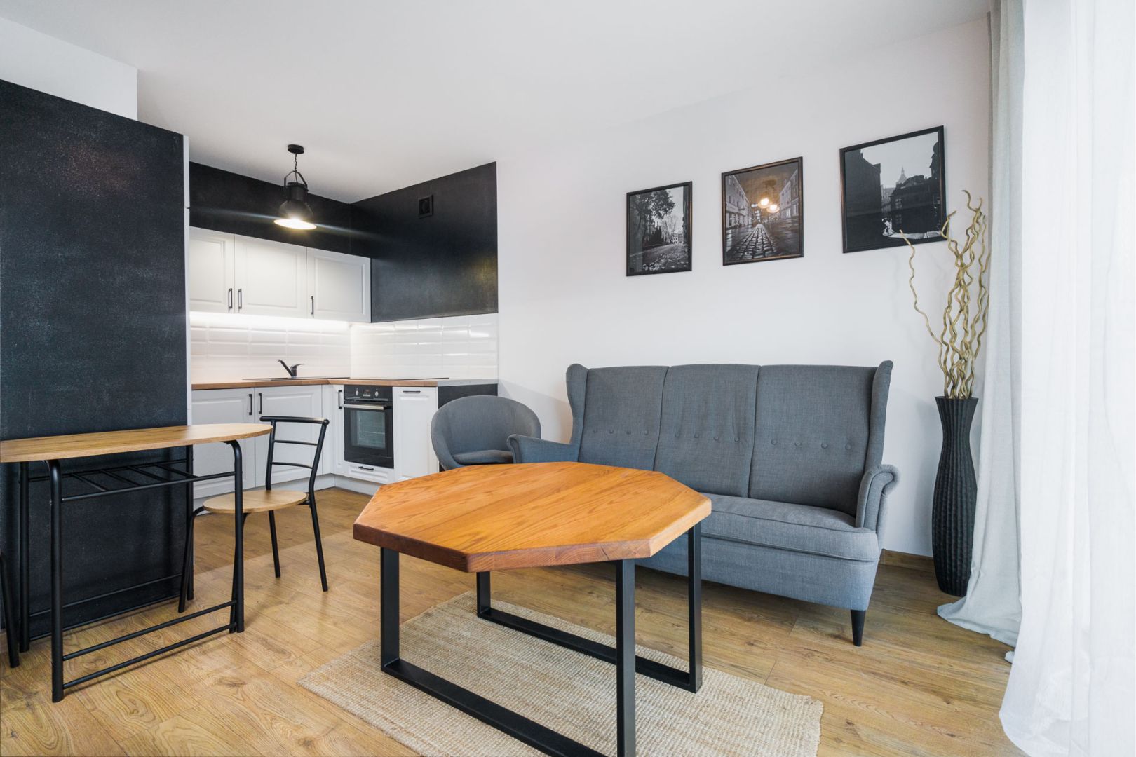 Do wynajęcia kawalerka w zielonej części Olsztyna - Mieszkanie - Wynajem - Olsztyn, Brzeziny