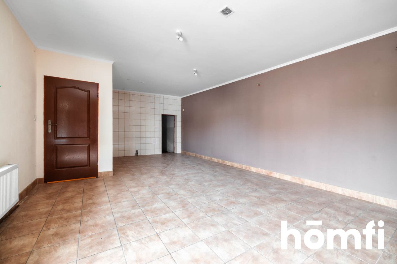 Budynek handlowo-usługowy w Centrum Opola Lub. - Lokal użytkowy - Sprzedaż - Opolski, Opole Lubelskie