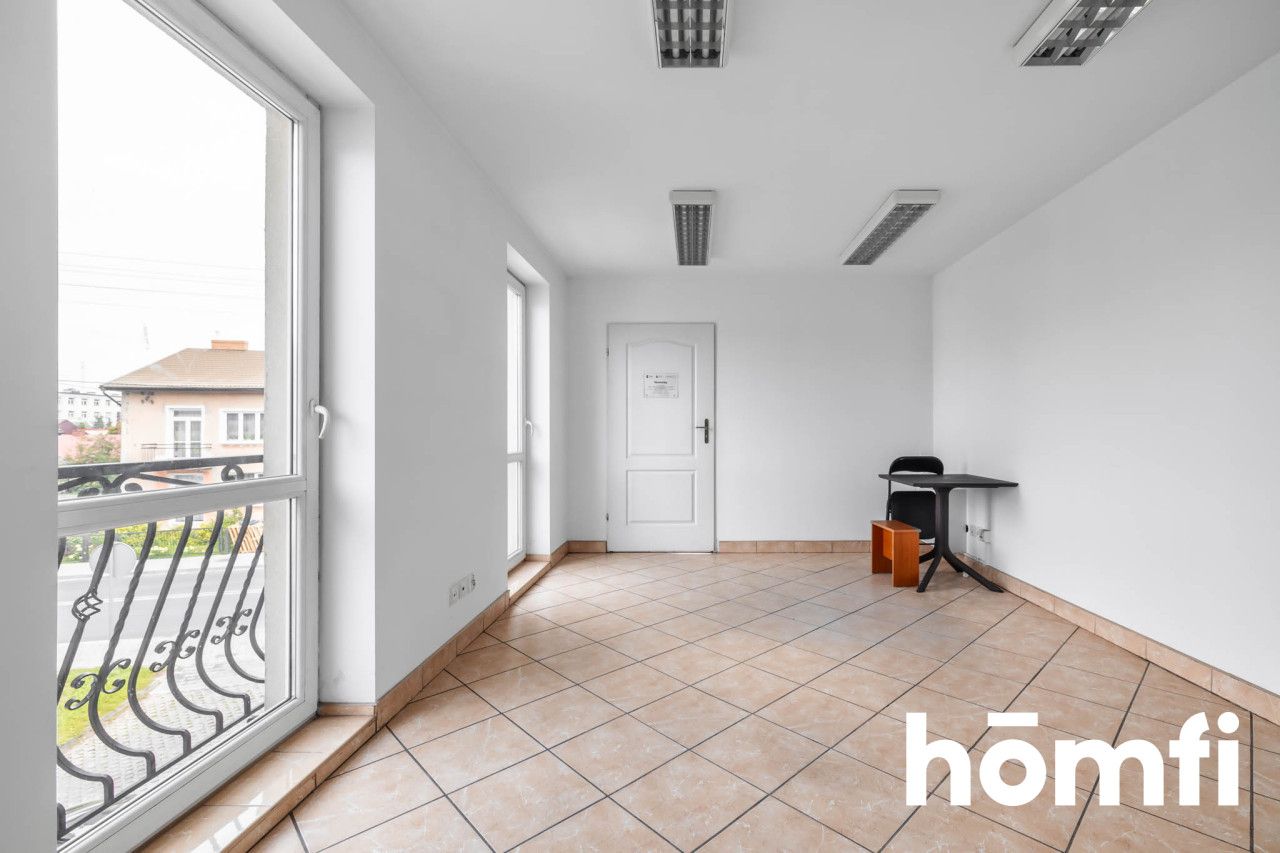 Budynek handlowo-usługowy w Centrum Opola Lub. - Lokal użytkowy - Sprzedaż - Opolski, Opole Lubelskie