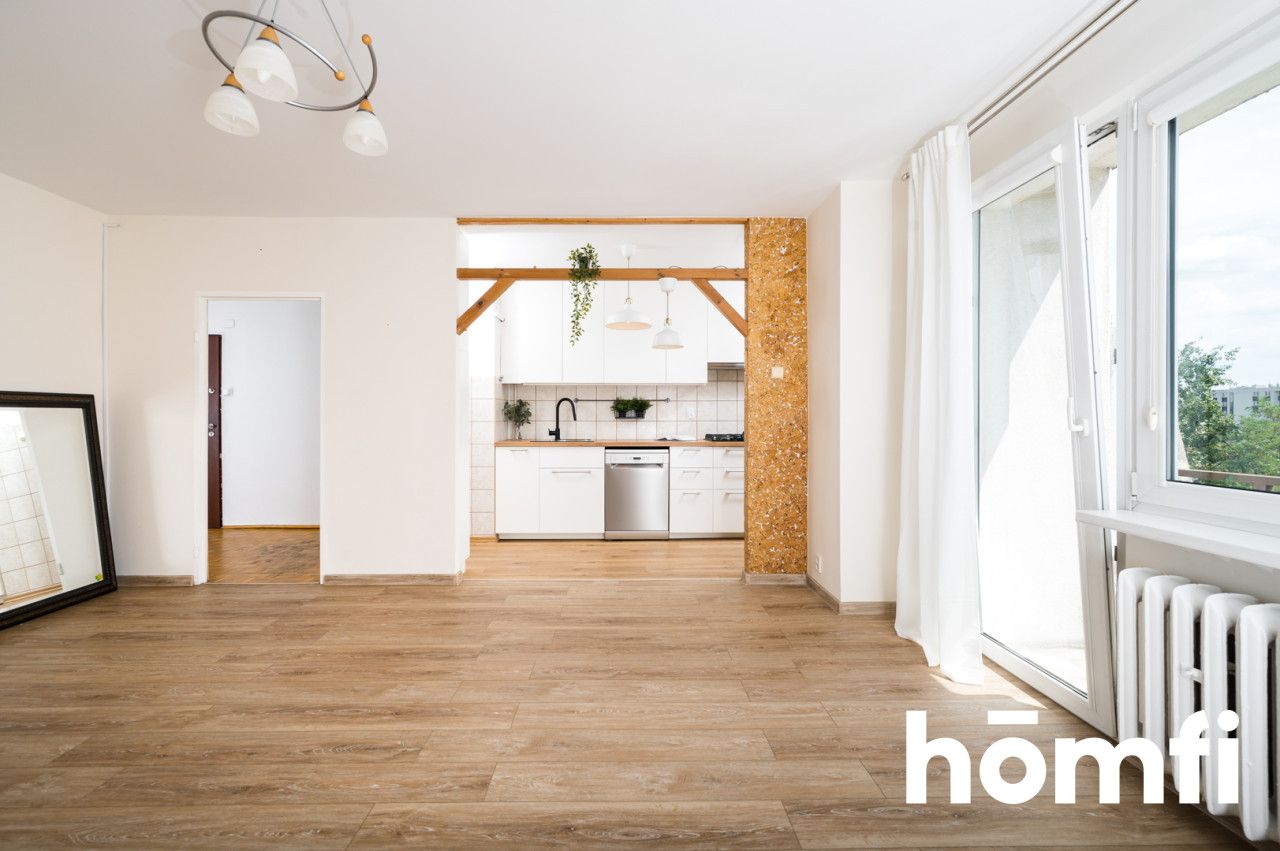 Przestronne, czteropokojowe mieszkanie, os. Dywizjonu 303 - Mieszkanie - Sprzedaż - Kraków, Nowa Huta / Czyżyny