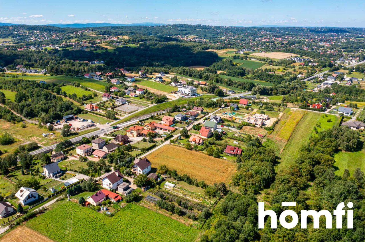House with a view on a 22-are plot - House - Sale - Wielicki, Biskupice / Bodzanów