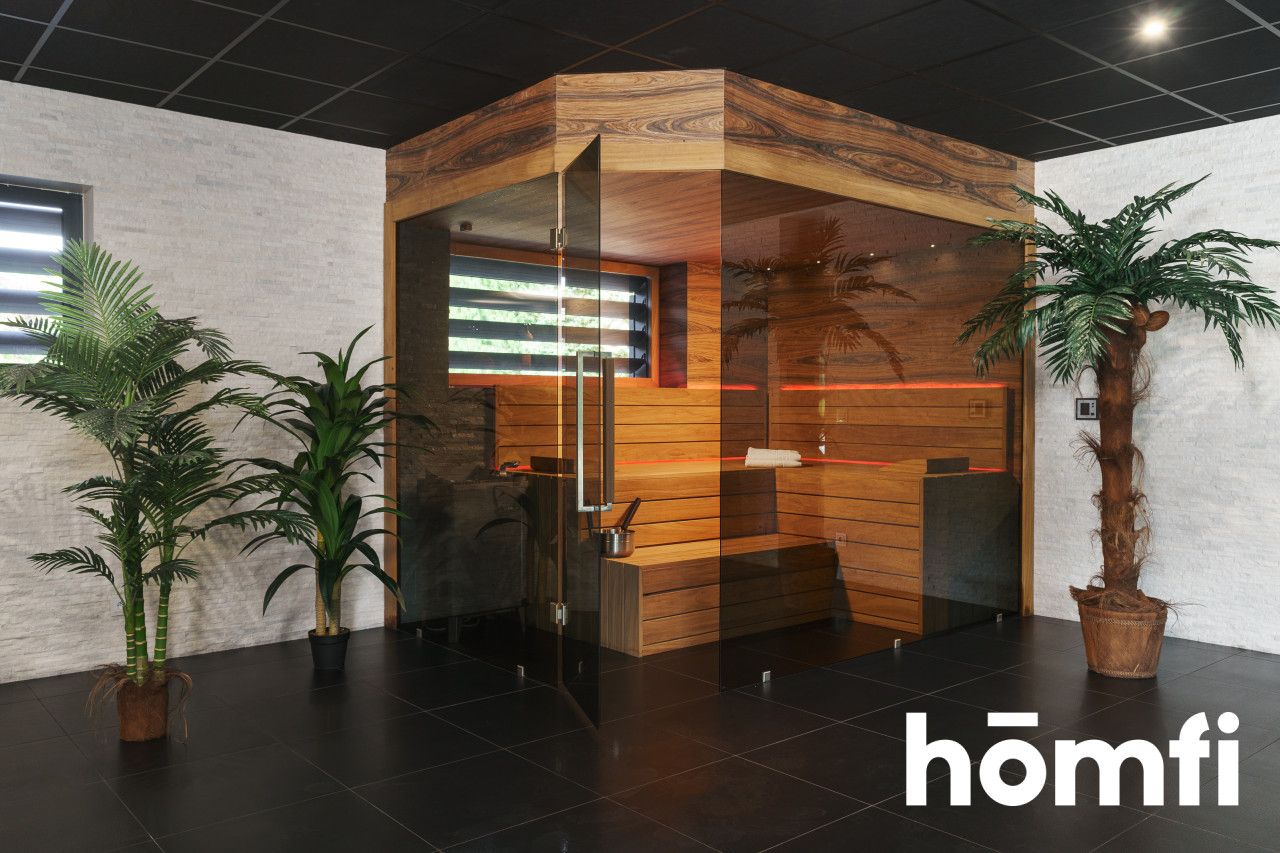 Villa 1700m2 / Landscape Park / close to the center / Gdańsk - House - Sale - Gdańsk