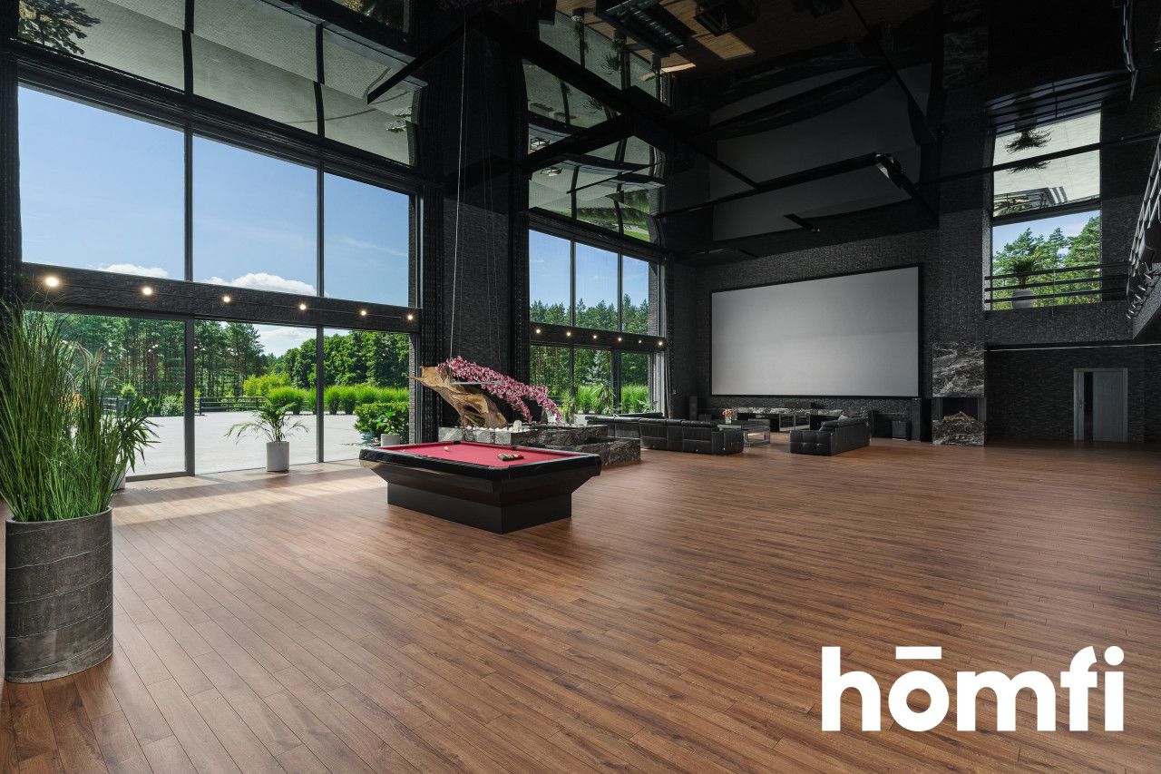 Villa 1700m2 / Landscape Park / close to the center / Gdańsk - House - Sale - Gdańsk