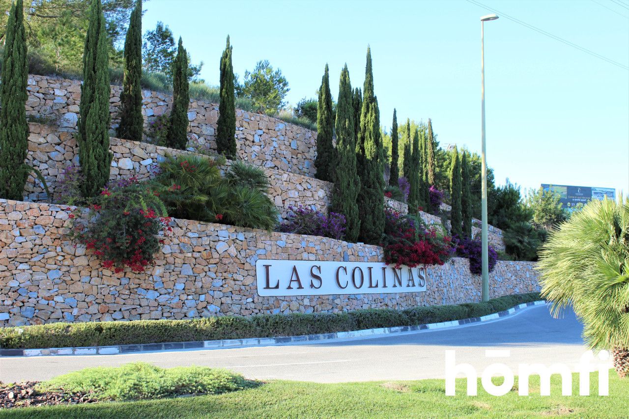 Villa with a swimming pool in the heart of a golf course on the Costa Blanca - Дім - Продаж - Hiszpania, Costa Blanca