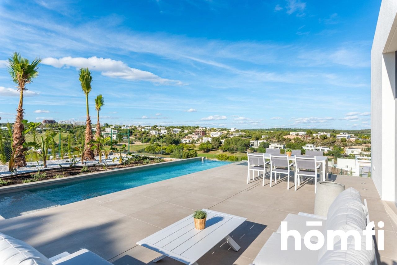 Villa with a swimming pool in the heart of a golf course on the Costa Blanca - Дім - Продаж - Hiszpania, Costa Blanca