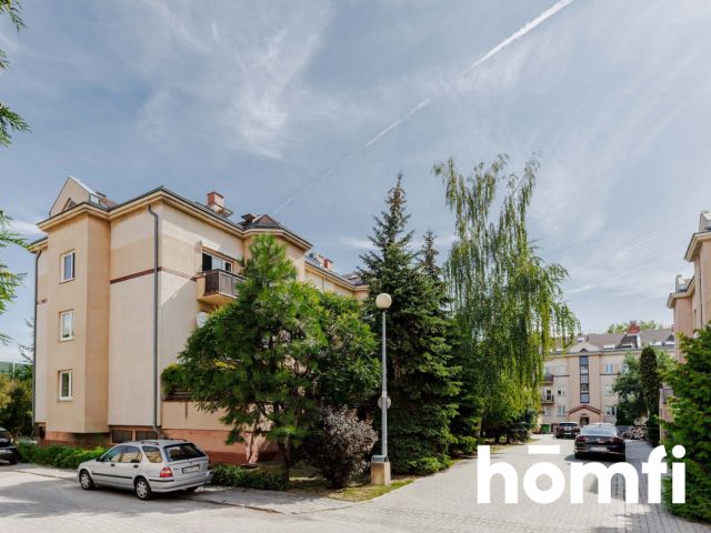 Flat on the last floor - Квартира - Продаж - Warszawa, Ursynów