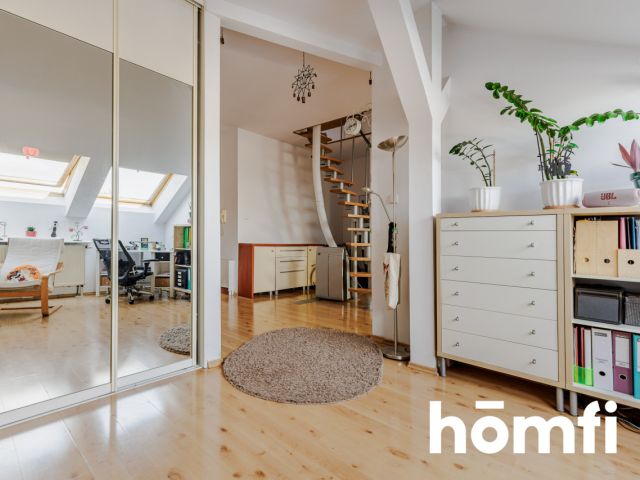 Flat on the last floor - Квартира - Продаж - Warszawa, Ursynów