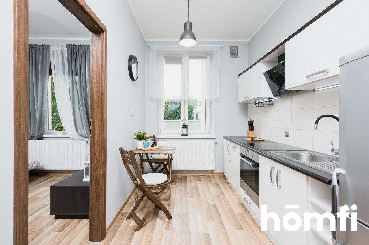 Ciche mieszkanie z oddzielną kuchnią, dobrze skomunikowane w Centrum Krakowa - Mieszkanie - Wynajem - Kraków, Śródmieście / Olsza