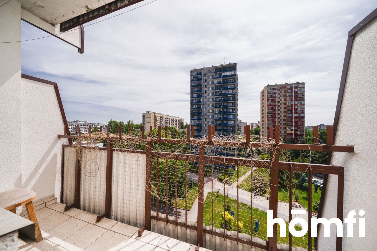 2 pokoje, osobna kuchnia, dobra komunikacja - Mieszkanie - Wynajem - Kraków, Nowa Huta / Czyżyny