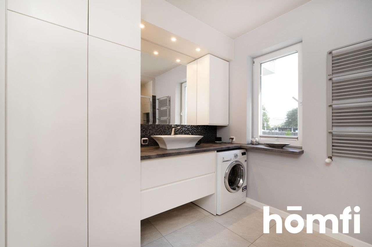 Decomposed M3 with terrace next to Stawy Jana in Lodz - Квартира - Продаж - Łódź, Górna