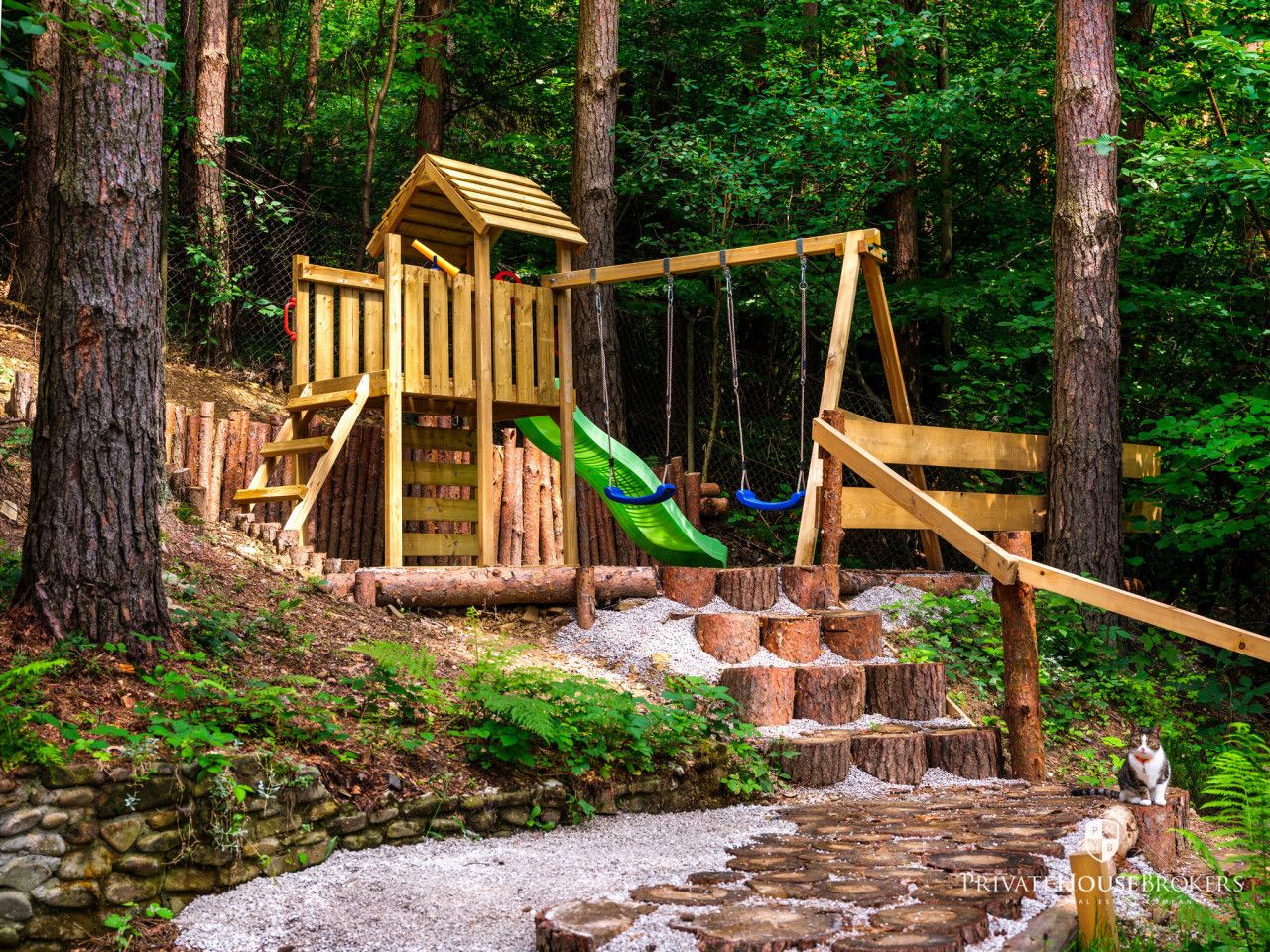 Urokliwy dom w Pcimiu w sercu lasu - Dom - Sprzedaż - Myślenicki, Pcim